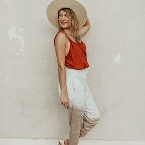 Damselfly abajo tank